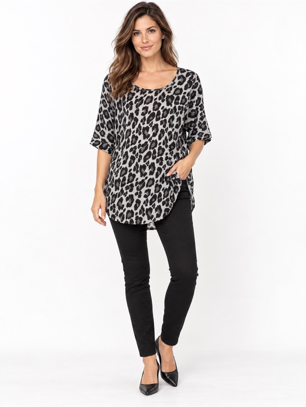N Natori Leopard Print Tunic Top Gray Black Stretch Knit Size Medium
